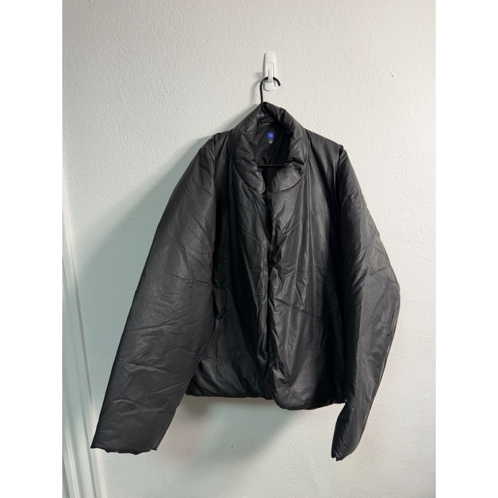 YEEZY YZY X GAP ROUND BLACK JACKET SIZE XL 2022 Kanye West Unreleased
